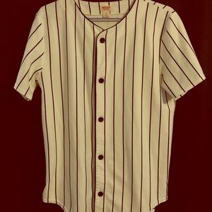Mossimo baseball shirt